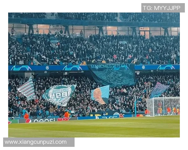 足球大师视频带你领略足球技巧与战术的完美结合,提升你的球场表现与观赛体验 足球大师视频带你领略足球技巧与战术的完美结合,提升你的球场表现与观赛体验